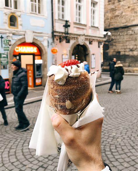 10 Cose da mangiare a Praga e dove .